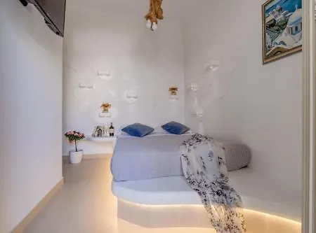 Summer Dream Hotel Kamari (Santorini)